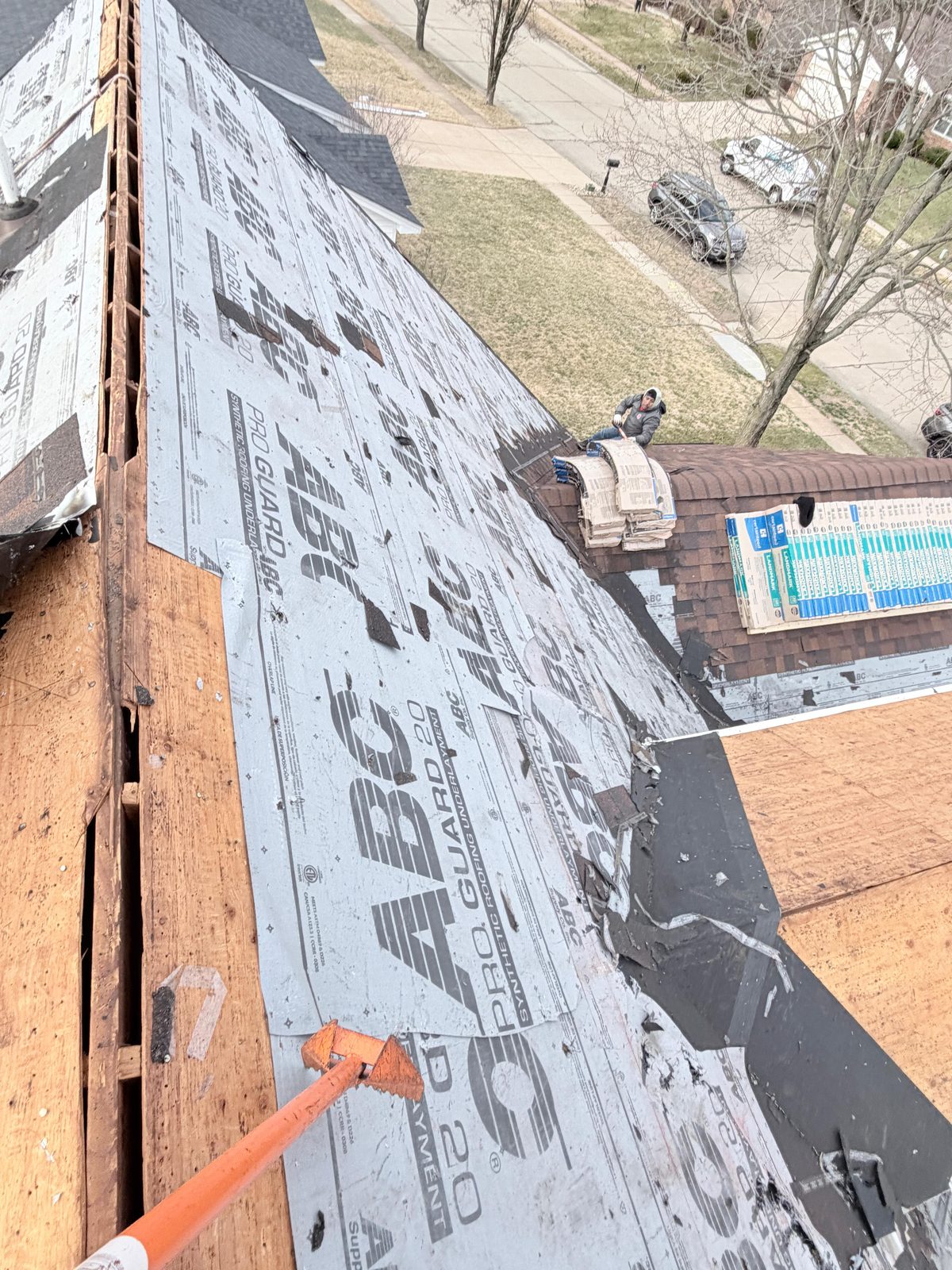 Synthetic underlayment + Landmark packages